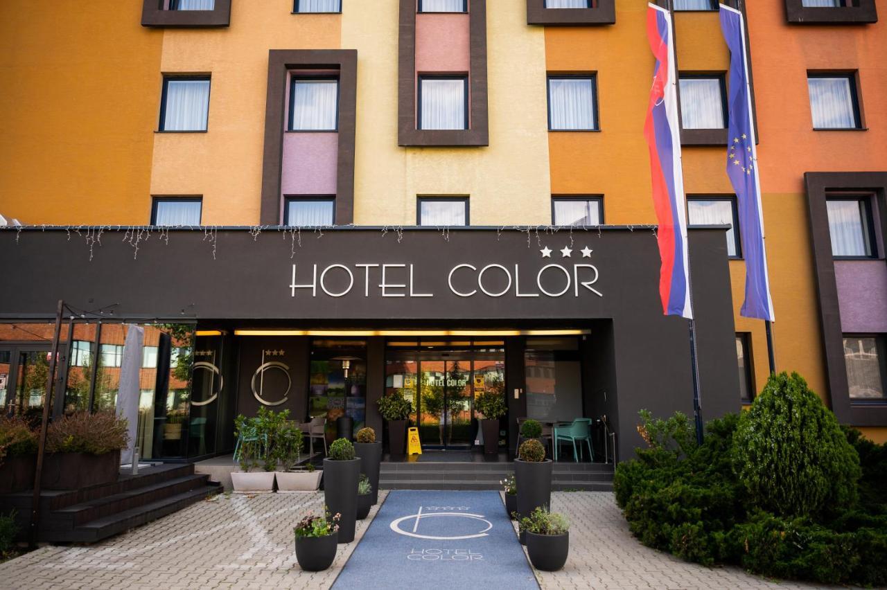 Hotel Color Bratislava Exterior photo