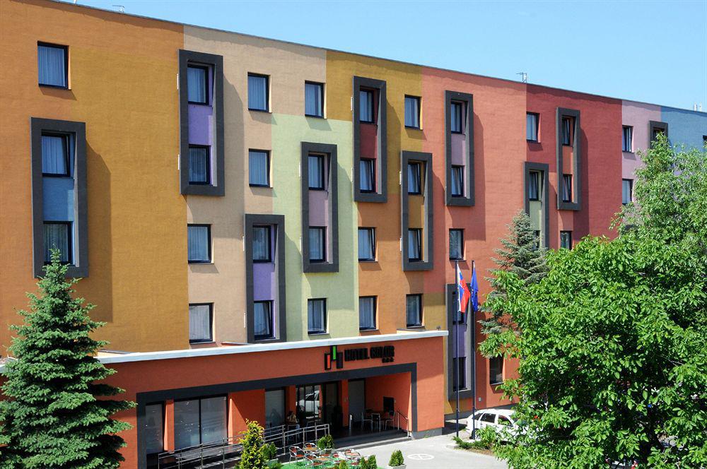 Hotel Color Bratislava Exterior photo